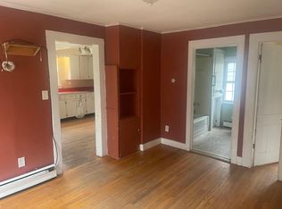 1311 Aquetuck Rd #A, Ravena, NY 12143