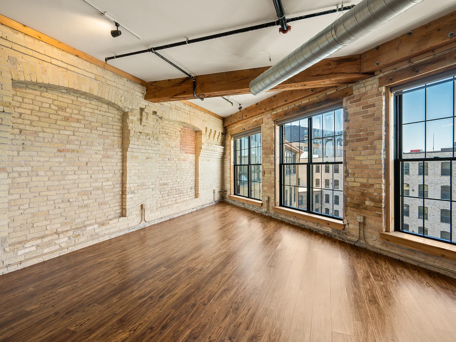 River Place Lofts — Photo 2
