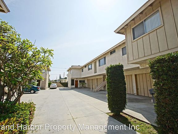4th image of 1130 Magnolia Ave APT E