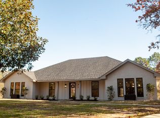 221 Peach Ridge Dr, West Monroe, LA 71291