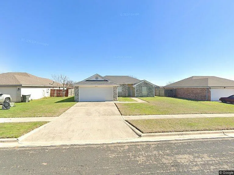 4908 Topsey Dr — Photo 16