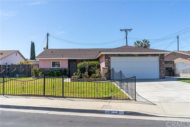 1st image of 18820 Carreta Dr