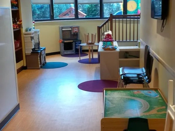 330 East 38th Street image 21 of 27