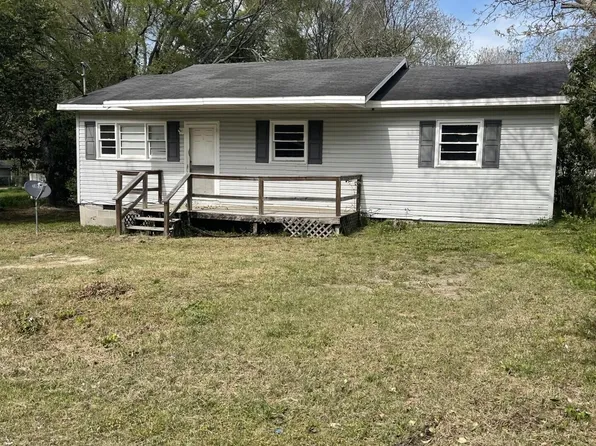 143 Oak St, Cochran, GA 31014