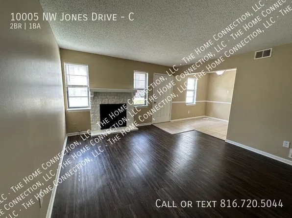10005 NW Jones Dr APT C, Kansas City, MO 64152
