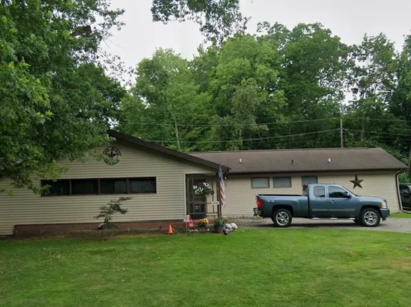 1634 Southbrook Dr, South Bend, IN 46614