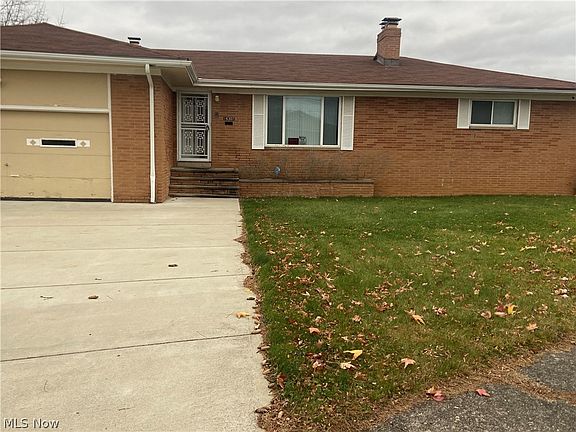 2nd image of 16307 Highview Dr