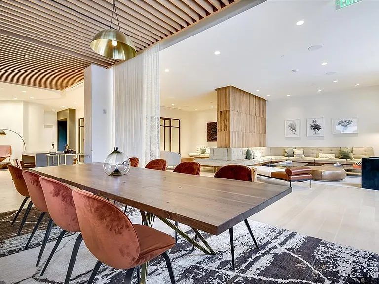 501 West Ave #1005 — Photo 34