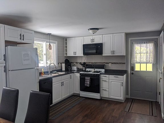 2nd image of 1008 Fairview Dr