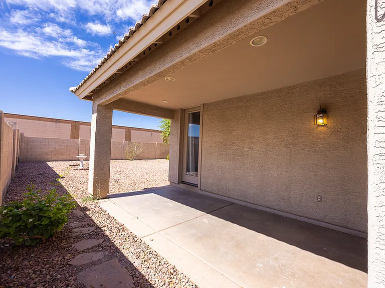 9233 W Mackenzie Dr — Photo 28
