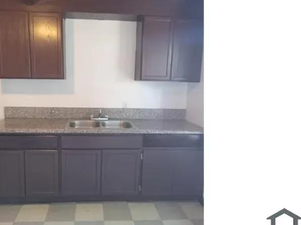 4544 E Harvey Ave, Fresno, CA 93702