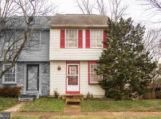 3756 Sudley Ford Ct, Fairfax, VA 22033