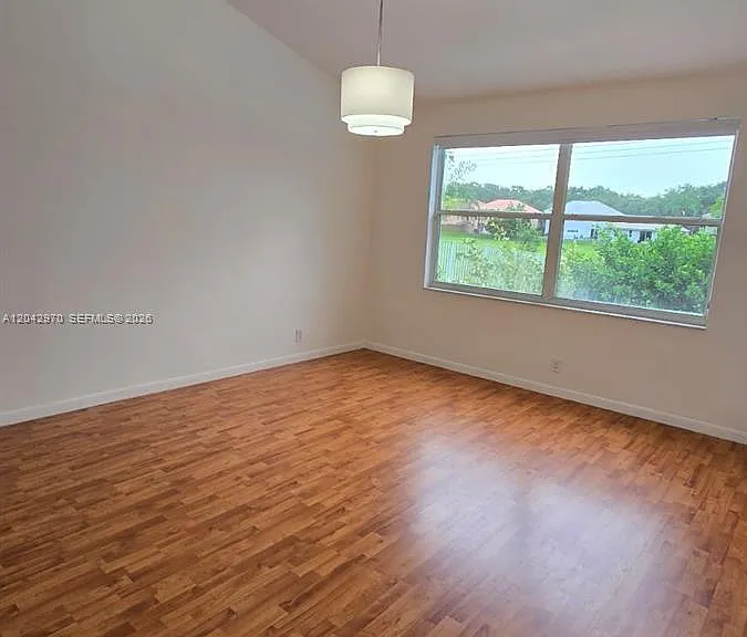 10320 Guatemala St — Photo 10