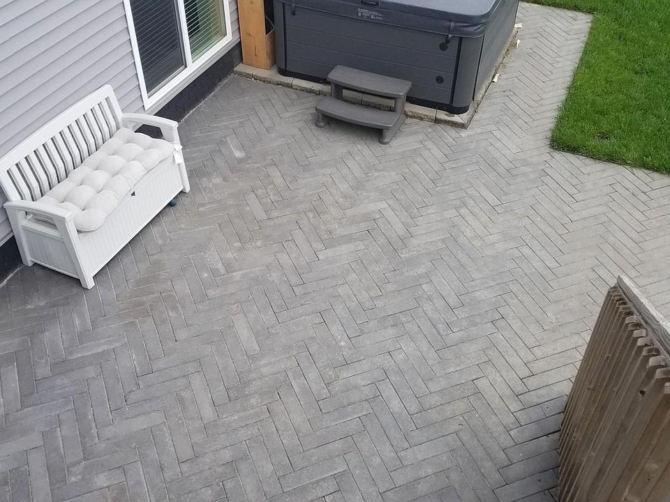 2nd image of 6552 NE 9th Ct