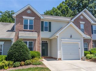 211 Misty Waters Ln, Jamestown, NC 27282