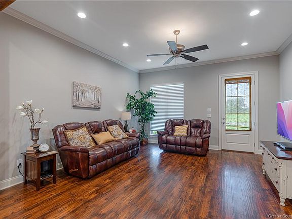 4th image of 1343 S Robinwood Dr