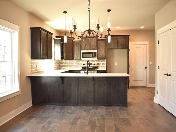 3rd image of 3447 W Cork Ln