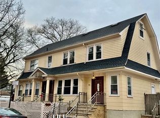 10 Errington Pl, Staten Island, NY