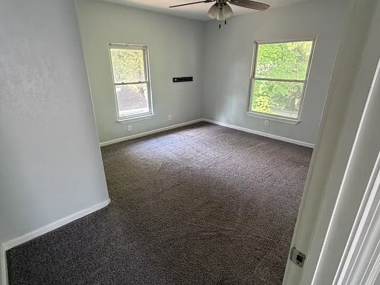 2931 Askew Ave — Photo 11