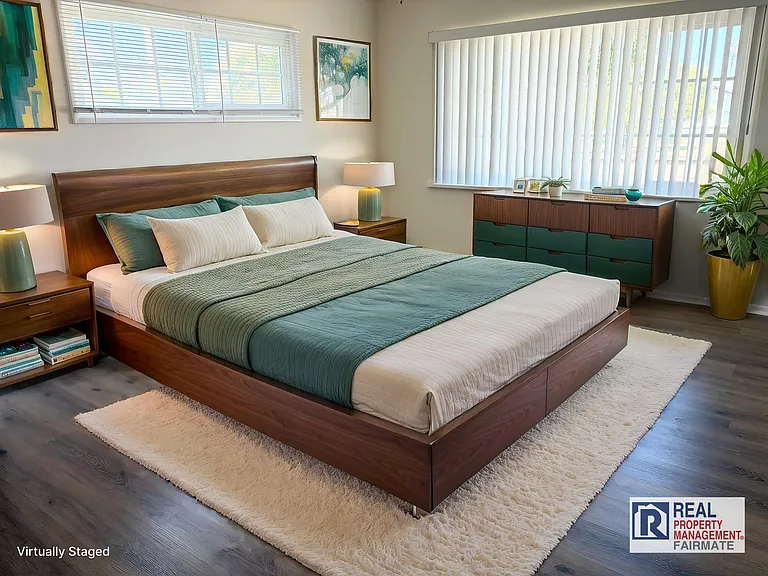 2950 E Mesa Dr — Photo 3
