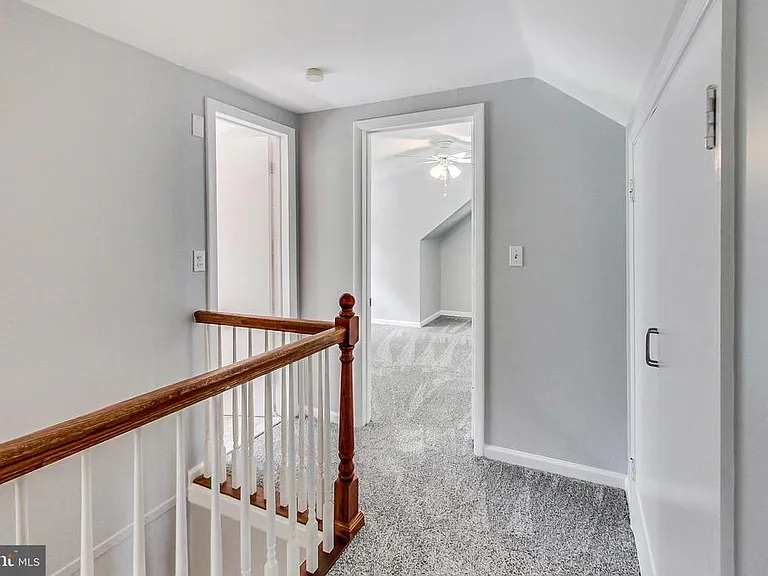6641 Barrett Rd — Photo 23