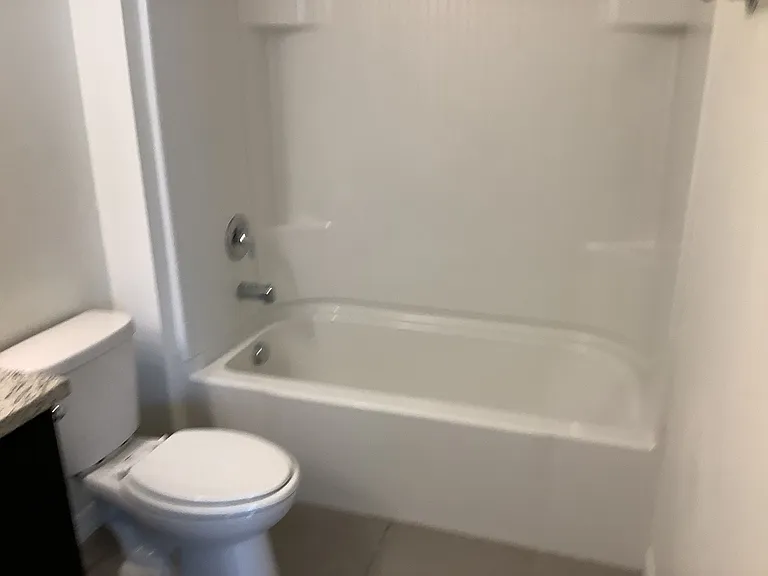 807 Wiltonway Dr — Photo 12