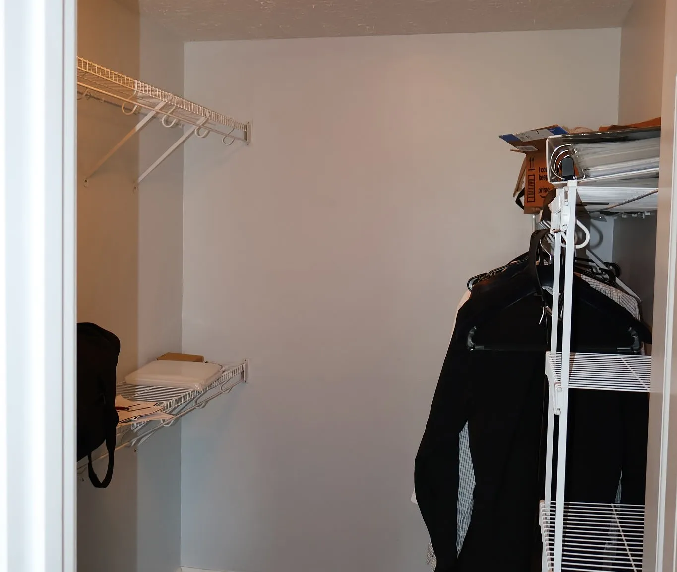 3 bed, 2.0 bath, 1580 sqft, $1,900 — Photo 3