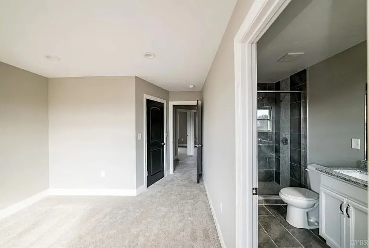 68 Emanuel Ct — Photo 8