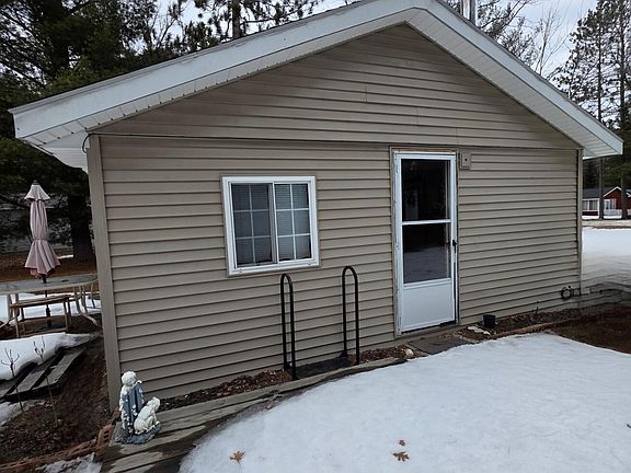 3rd image of 1233 Hollywood Dr