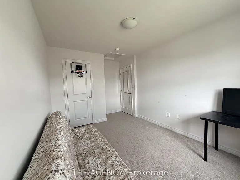 28 Baker Ln — Photo 31