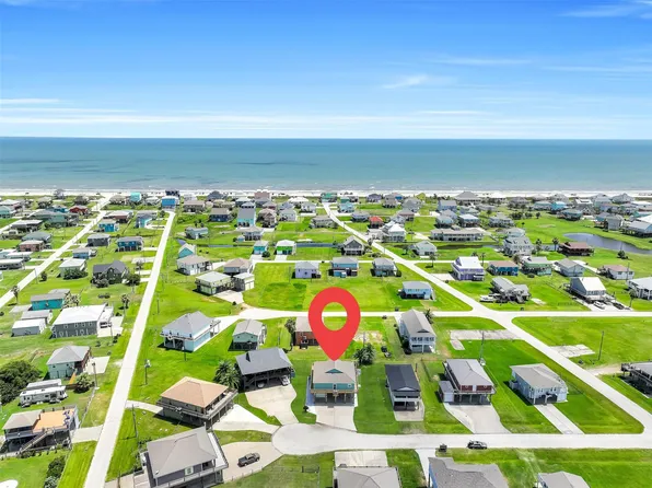 2418 Sand Crab Ln, Crystal Beach, TX 77650