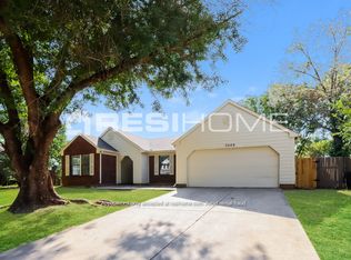 3509 Riverview Dr, Corinth, TX 76210
