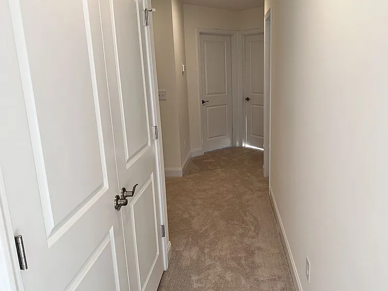 156 Wildflower Cir — Photo 8