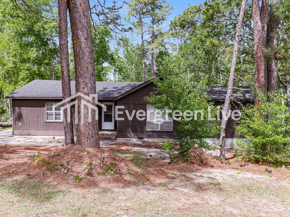 3711 Woodlake Rd