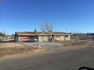 15225 Ramona Ave, Apple Valley, CA 92307
