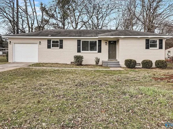 3022 Doak Dr NW, Huntsville, AL 35810