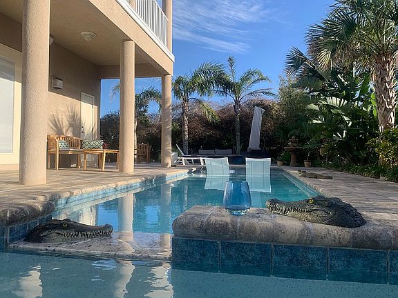 3rd image of 221 Hidden Dune Ct