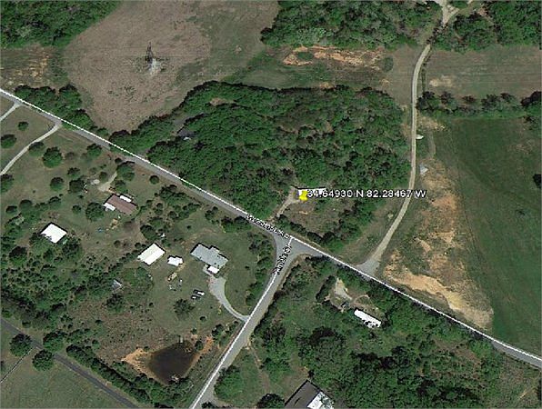 2nd image of 155 Woodside Rd