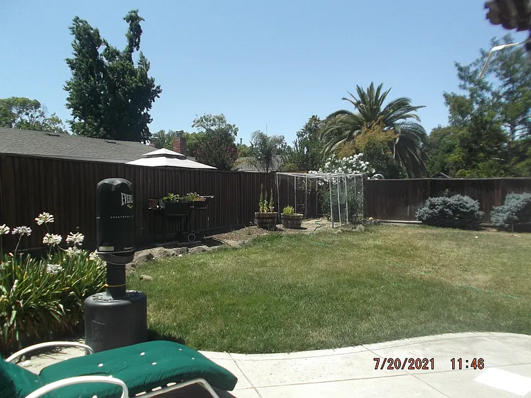 1592 Ramblewood Way — Photo 14