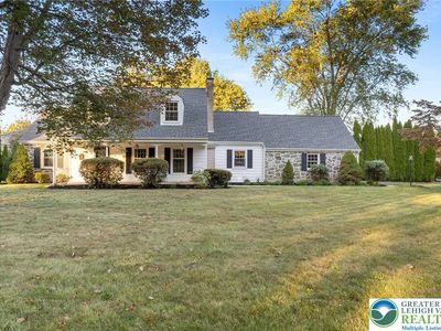 1560 Stafore Dr, Bethlehem, PA, 18017