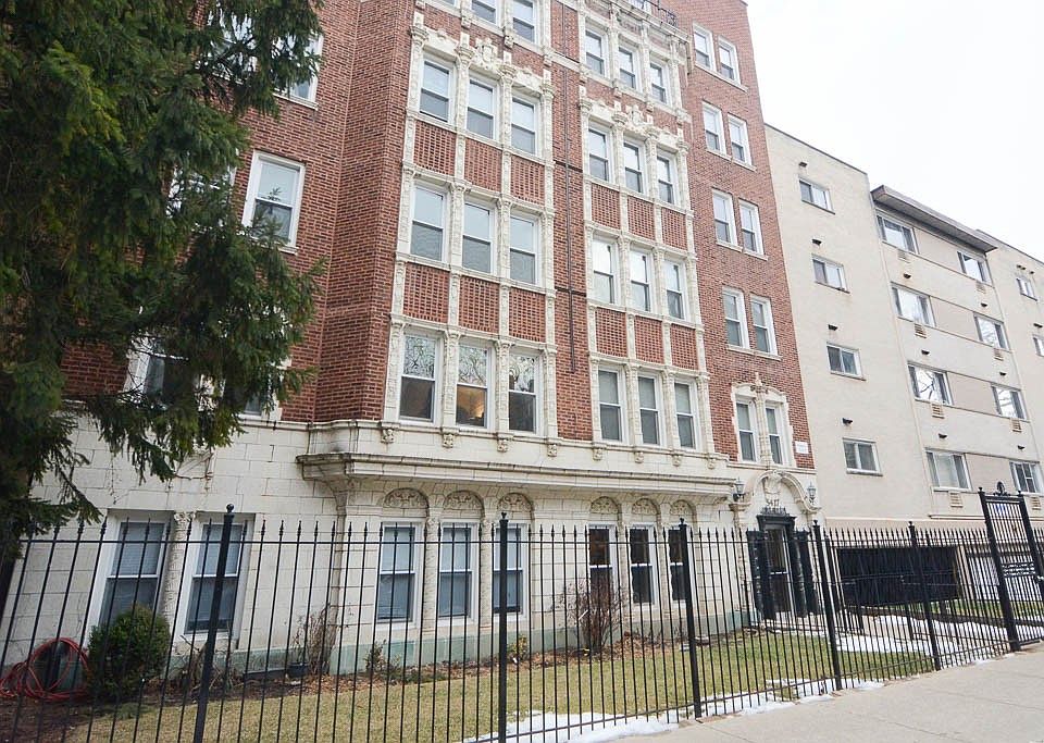 1st image of 5417 N Kenmore Ave #14