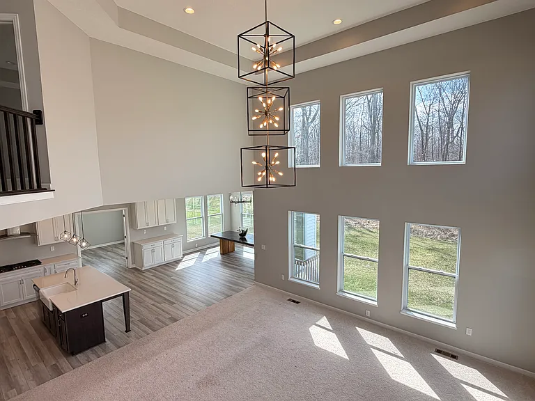 8833 Ingraham Ln — Photo 16
