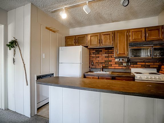 2nd image of 466 Hi Country Dr #1-29