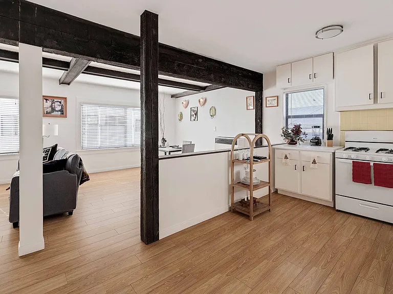 1634 Bayview Dr #B — Photo 8