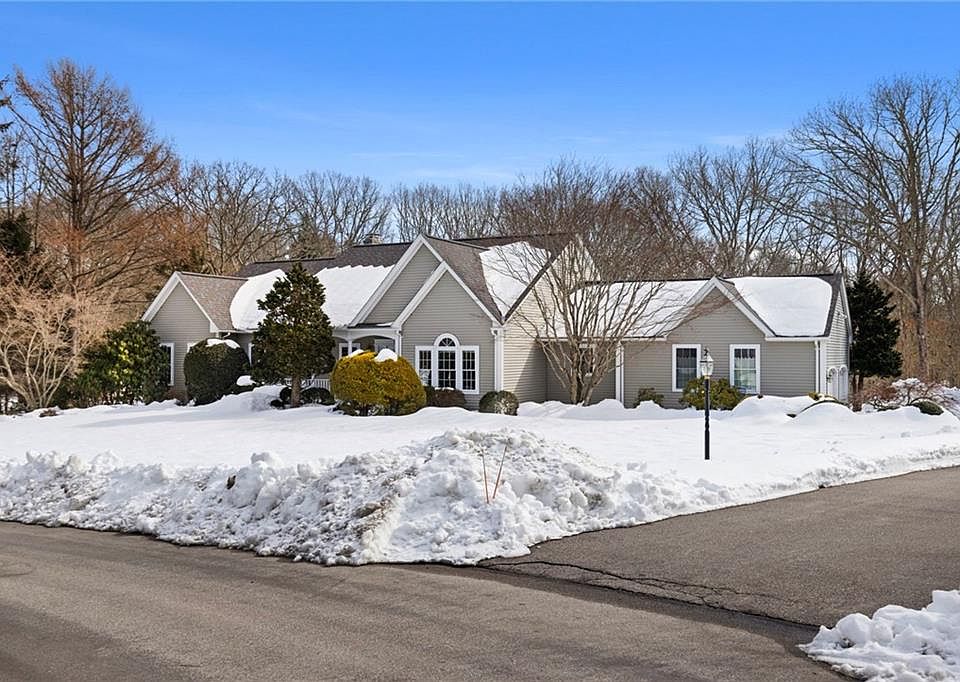 1st image of 30 Fox Ridge Cir