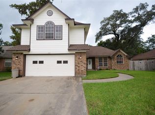 109 Concord Ave, Clute, TX 77531