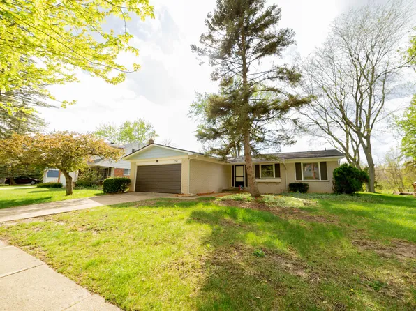 2317 Georgetown Blvd, Ann Arbor, MI 48105