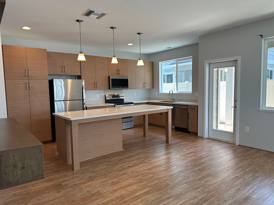 Kitchen Gathering Spot
