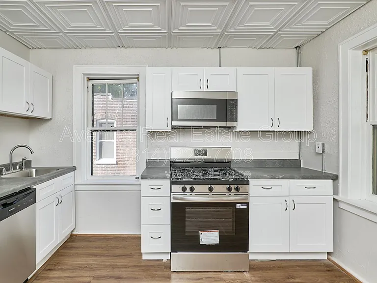 5021 Ray Ave #1F — Photo 17