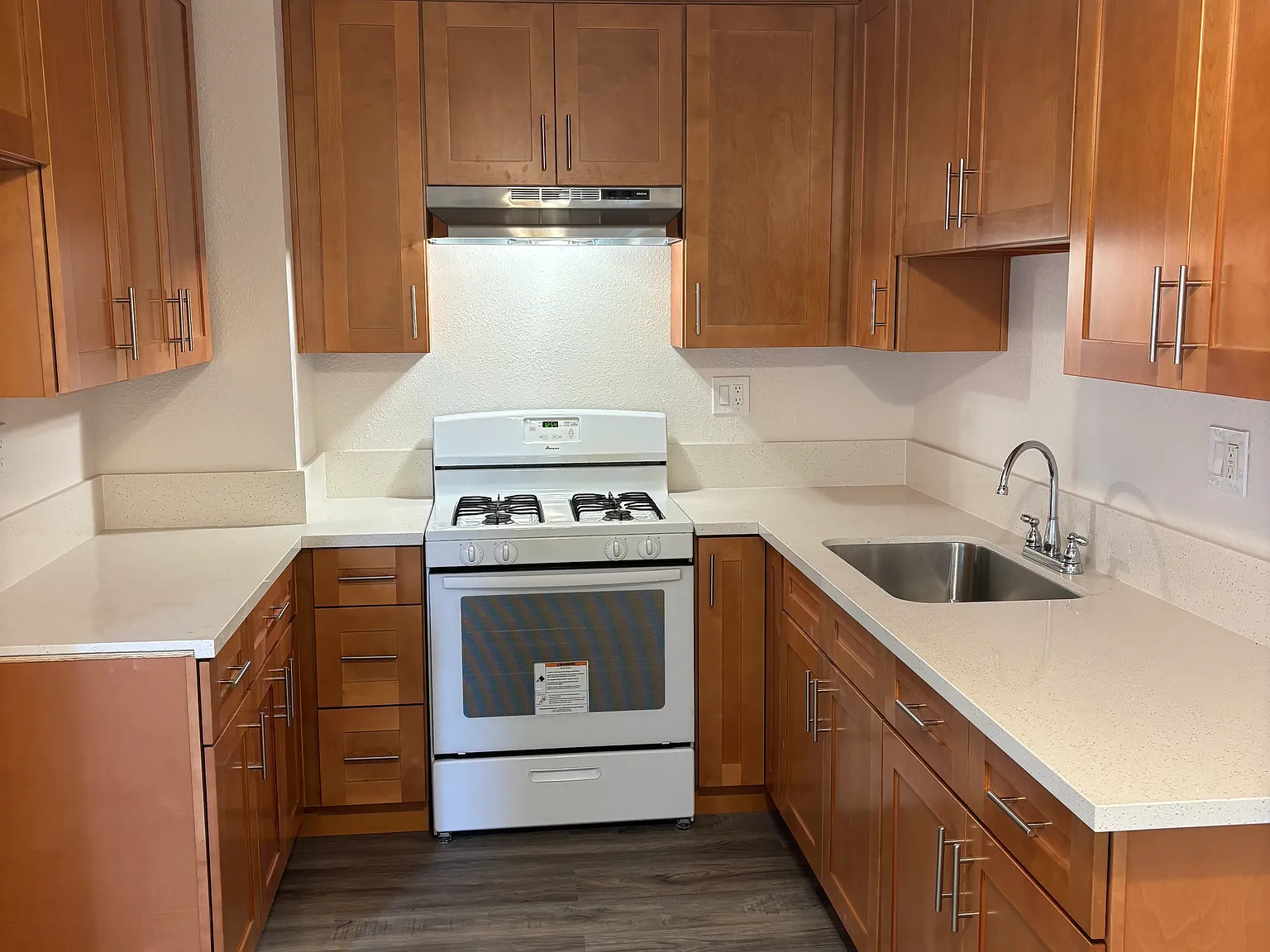 1 bed, 650 sqft, $1,825 — Photo 4